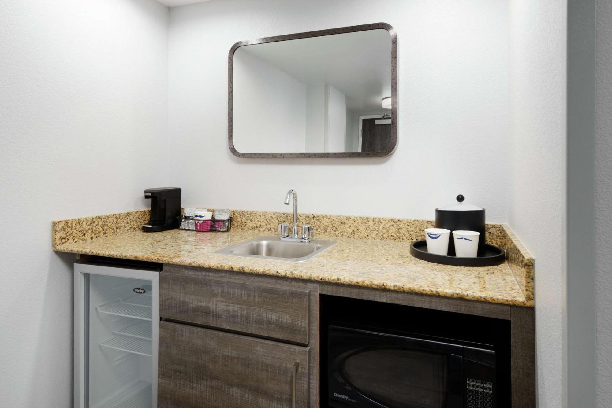 Hampton Inn & Suites Tampa Ybor City Downtown Eksteriør billede